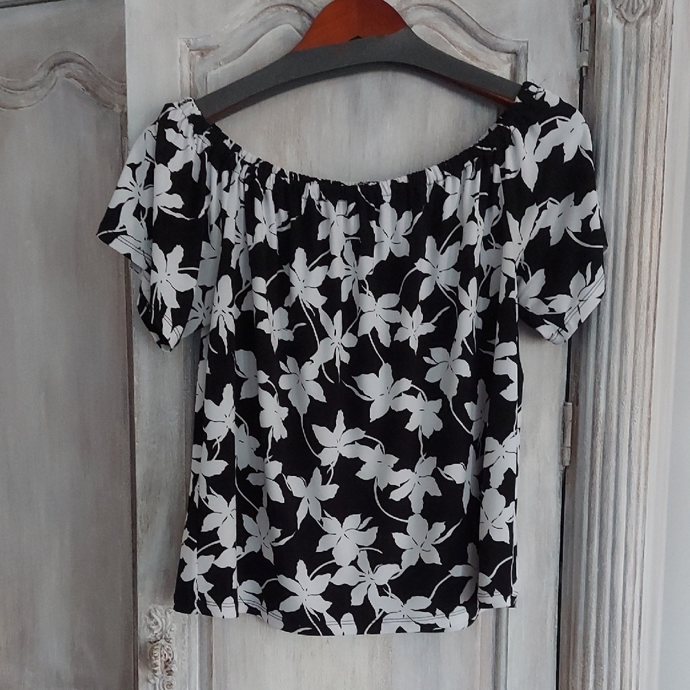 Michael Kors Black Floral Off-Shoulder Blouse